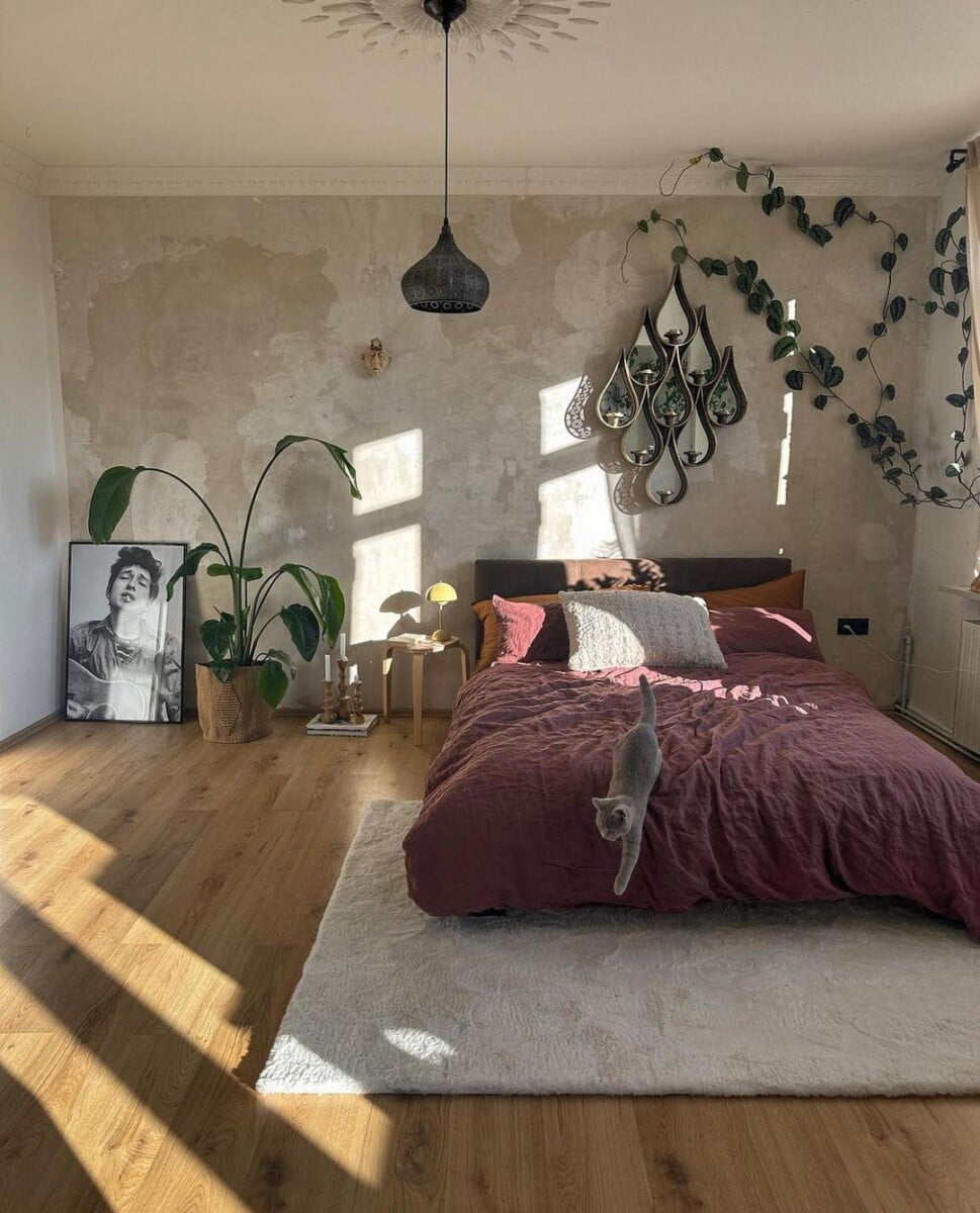 cozy neutral bedroom 02